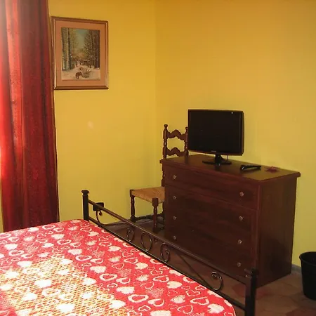 Couette-café Ostiense 353 Rome