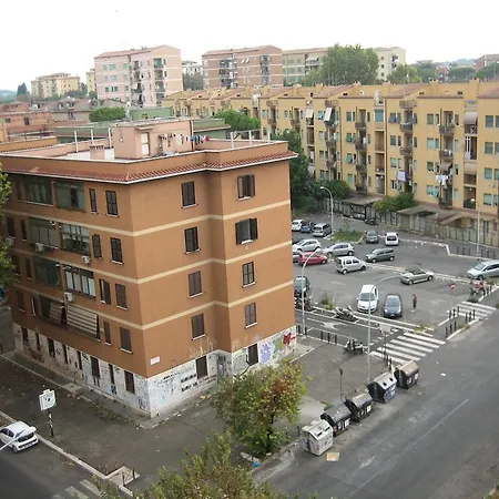Couette-café Ostiense 353